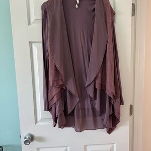 NEVER WORN. VERY VERY UNIQUE New York & Company Mauve Layered Cardigan